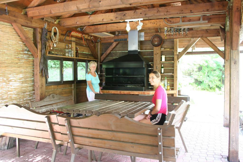 Penzion Family Svoboda nad Upou Exterior photo